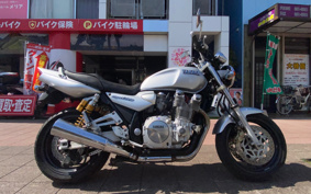YAMAHA XJR1300 1998 RP01J