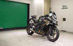 KAWASAKI ZX-25R 2000 ZX250E