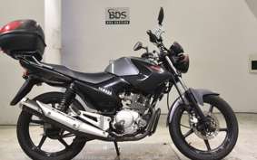 YAMAHA YBR125 2015