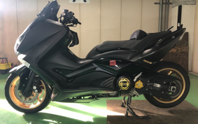 YAMAHA T-MAX 530 2014 SJ12J