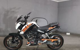 KTM 200 DUKE JUC40