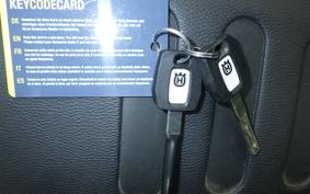 HUSQVARNA SVARTPILEN 401 2023