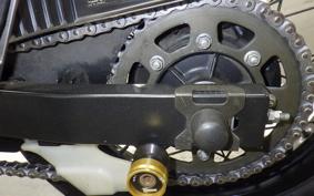 KAWASAKI KLE500 2005