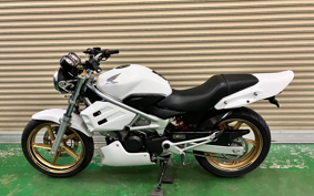 HONDA VTR 250 MC33