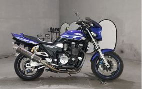 YAMAHA XJR1300 RP03J