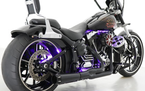 HARLEY FXSB BREAKOUT 2015 BF5