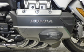 HONDA GL 1800 GOLD WING TOUR DCT 2021 SC79