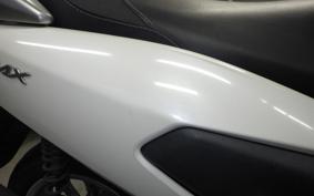 YAMAHA N-MAX 2001 SED6J