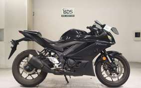 YAMAHA YZF-R25 A 2004 RG74J