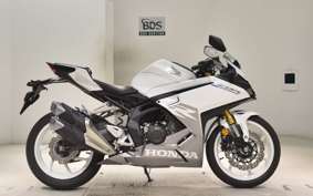HONDA CBR250RR A MC51