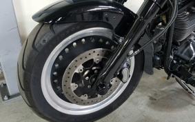 HARLEY FLSTFBS 2017 JT9