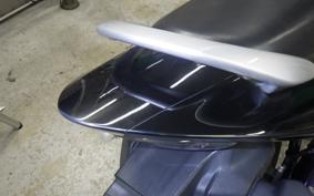 SUZUKI GSR250 2004