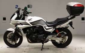 HONDA CB400 SUPER BOLDOR VTEC A 2018 NC42