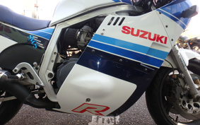 SUZUKI GSX-R750 1985 GR71F
