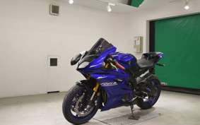 YAMAHA YZF-R6 2018