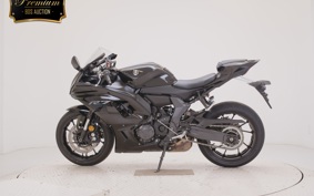 YAMAHA YZF-R7 2025