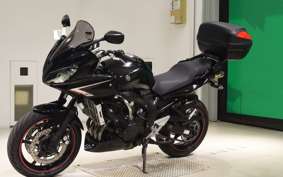 YAMAHA FAZER FZ6 S 2009