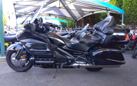 HONDA GL 1800 GOLD WING 2014 SC68
