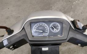 SUZUKI ADDRESS V100 CE13A