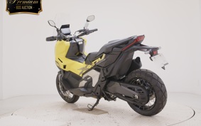 HONDA X-ADV 750 2025