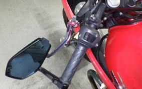 MOTO GUZZI V7 RACER 2 2019