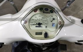 VESPA LX125IE M68100