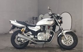 YAMAHA XJR1300 1998 RP01J
