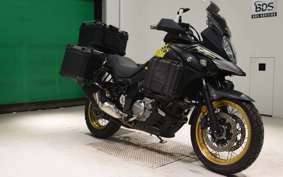 SUZUKI Vｽﾄﾛｰﾑ650XTA 2018 C733A