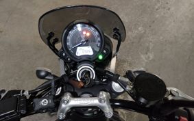 TRIUMPH TRIUMPH  SPEED  TWIN 900 DAD74G