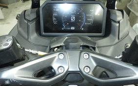 YAMAHA T-MAX 560 T 2023 SJ19J