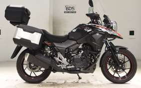 SUZUKI Vｽﾄﾛｰﾑ250A