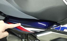 HONDA X-ADV 750 2026 RH21