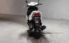 PGO G-MAX125 ..