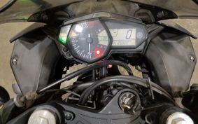 YAMAHA YZF-R25 RG10J