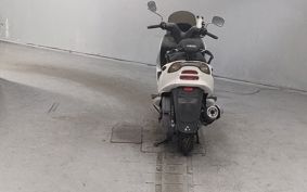 YAMAHA MAJESTY 125 SE27