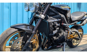 TRIUMPH STREET TRIPLE R 2010 TMD416