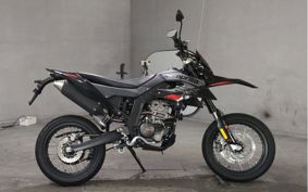 APRILIA SX 125 ..