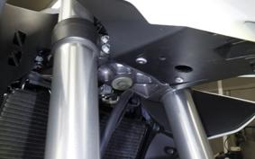 SUZUKI GSX-8S 2023 EM1AA