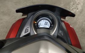 YAMAHA N-MAX 125 SE86J