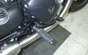 TRIUMPH BONNEVILLE BOBBER 2024