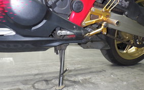 HONDA CBR250RR A MC51