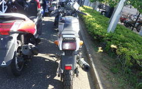 YAMAHA FZ250 1KG