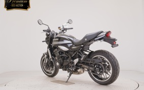 KAWASAKI Z900RS 2025 ZR900K