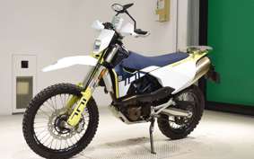 HUSQVARNA 701ED 2023