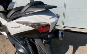 HONDA  SILVER WING GT600 ABS 2012 PF02