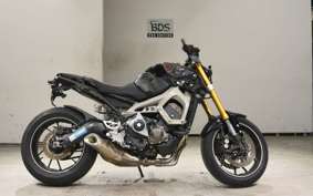 YAMAHA MT-09 A 2017 RN34J