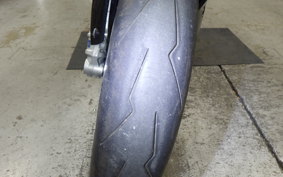 TRIUMPH DAYTONA 675 R 2015