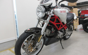DUCATI DUCATI MONSTER 400 2004 ZDMM407AA4B