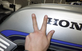 HONDA CB750F B 1981 RC04