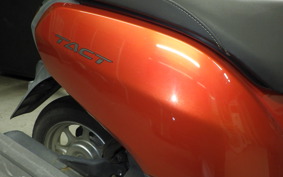 HONDA TACT Basket 2000 AF79
